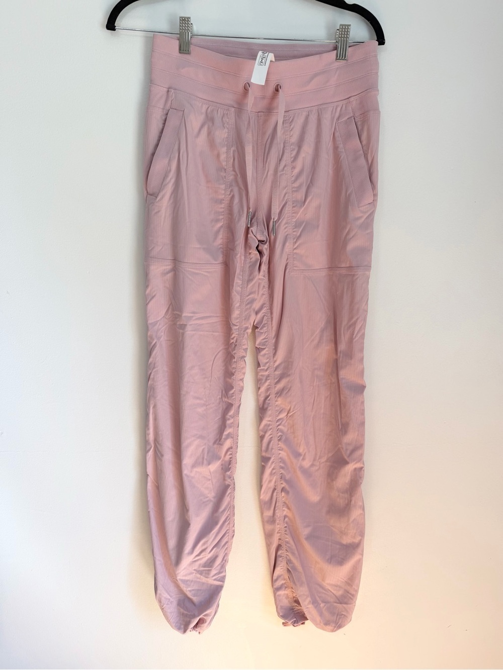 Lululemon dance studio mid rise joggers pink girls size 4